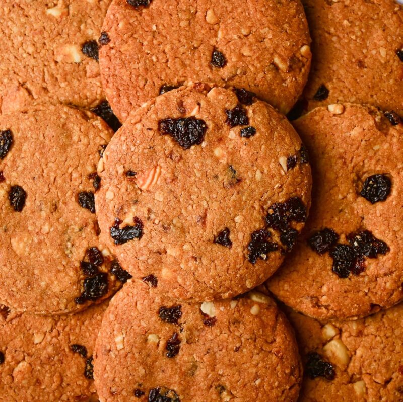 Kikibix Fruit & Nut Oats Cookies - Image 3